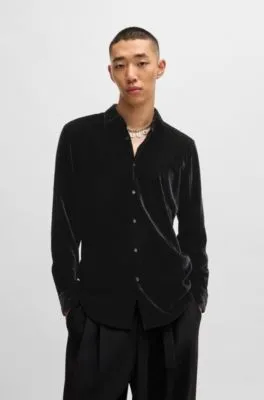 Camisa slim fit de terciopelo