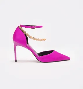 Stiletto en satten con cadena al tobillo