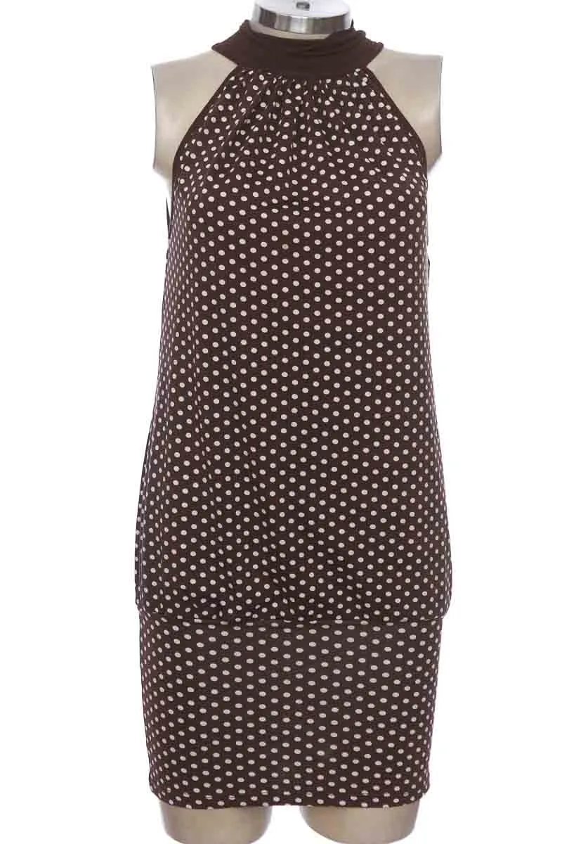 Vestido / Enterizo color Café - Closeando